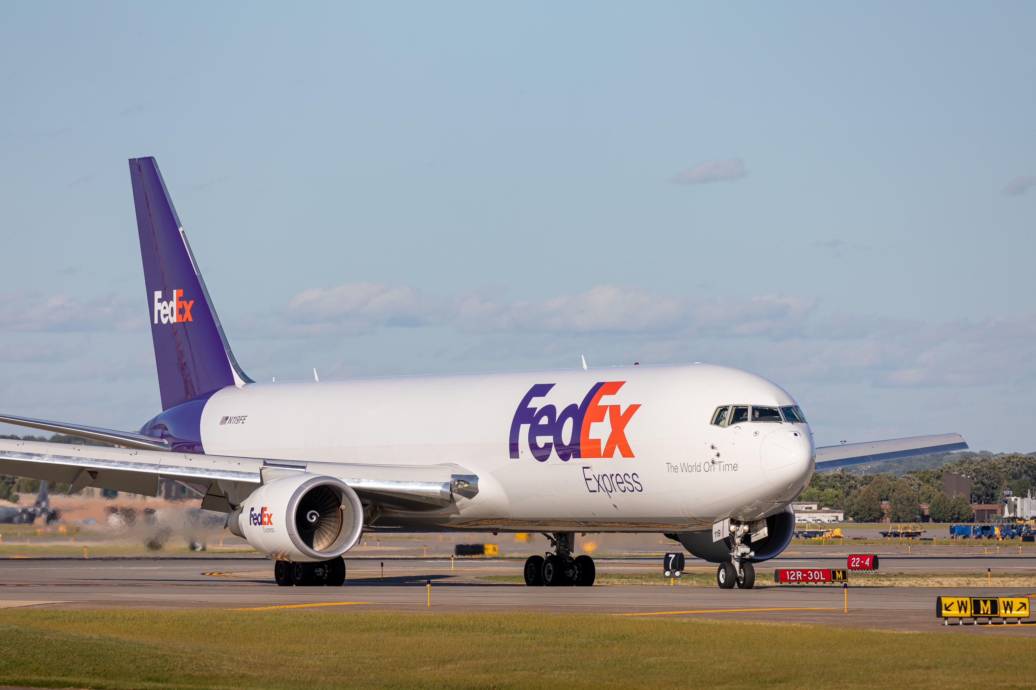 advantages of fedex shipping